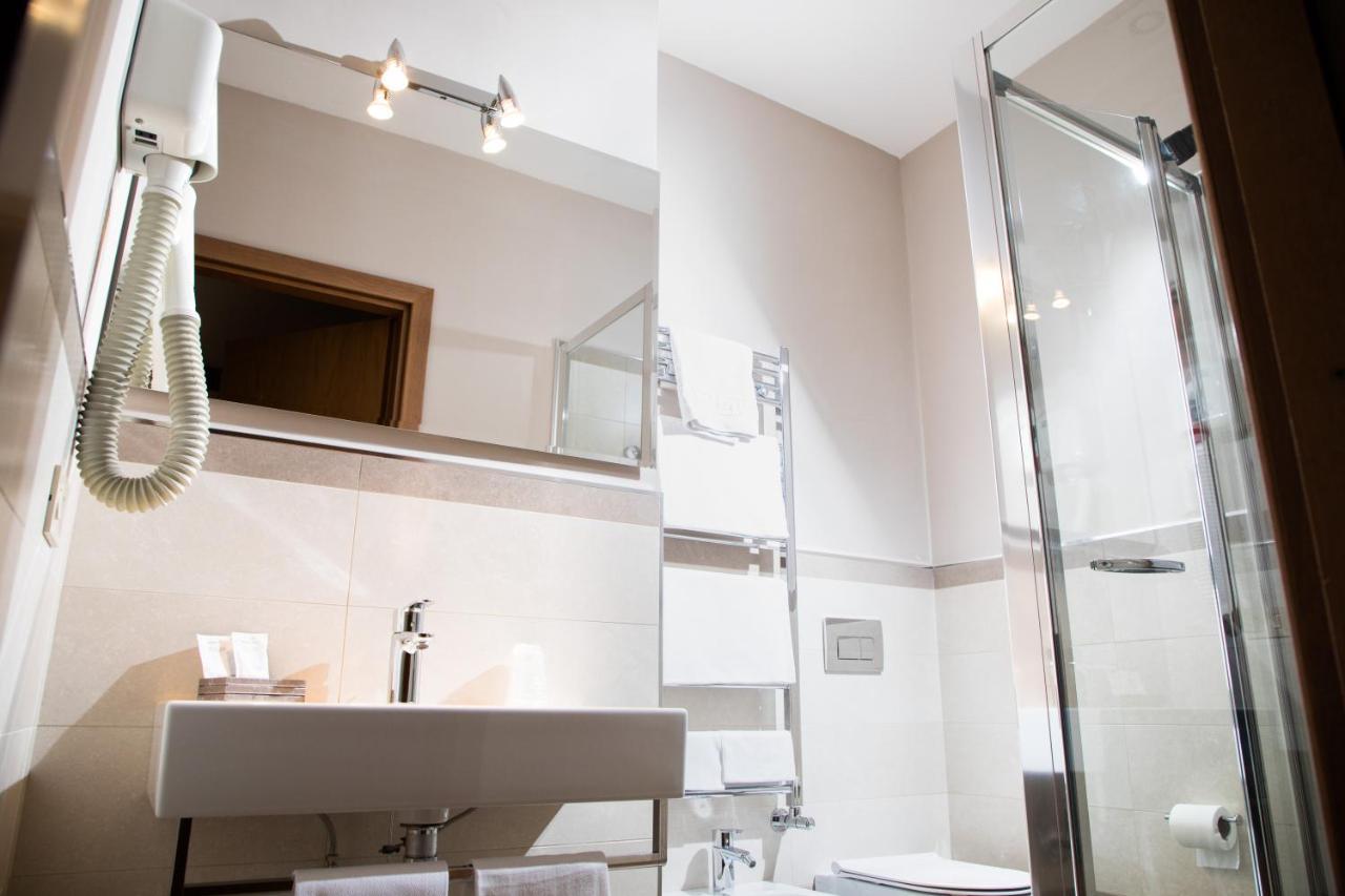 Albergo Dei Leoni Monterotondo  Ngoại thất bức ảnh