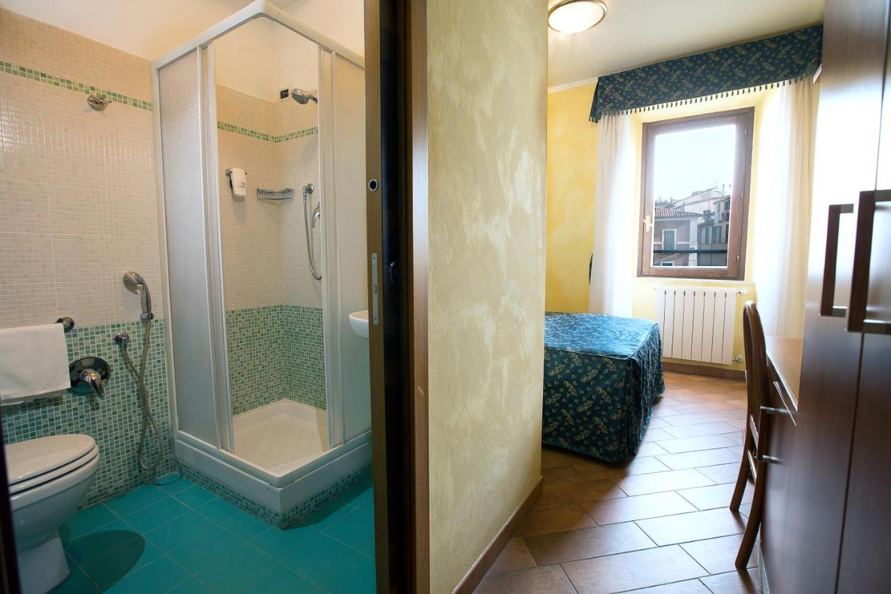 Albergo Dei Leoni Monterotondo  Ngoại thất bức ảnh