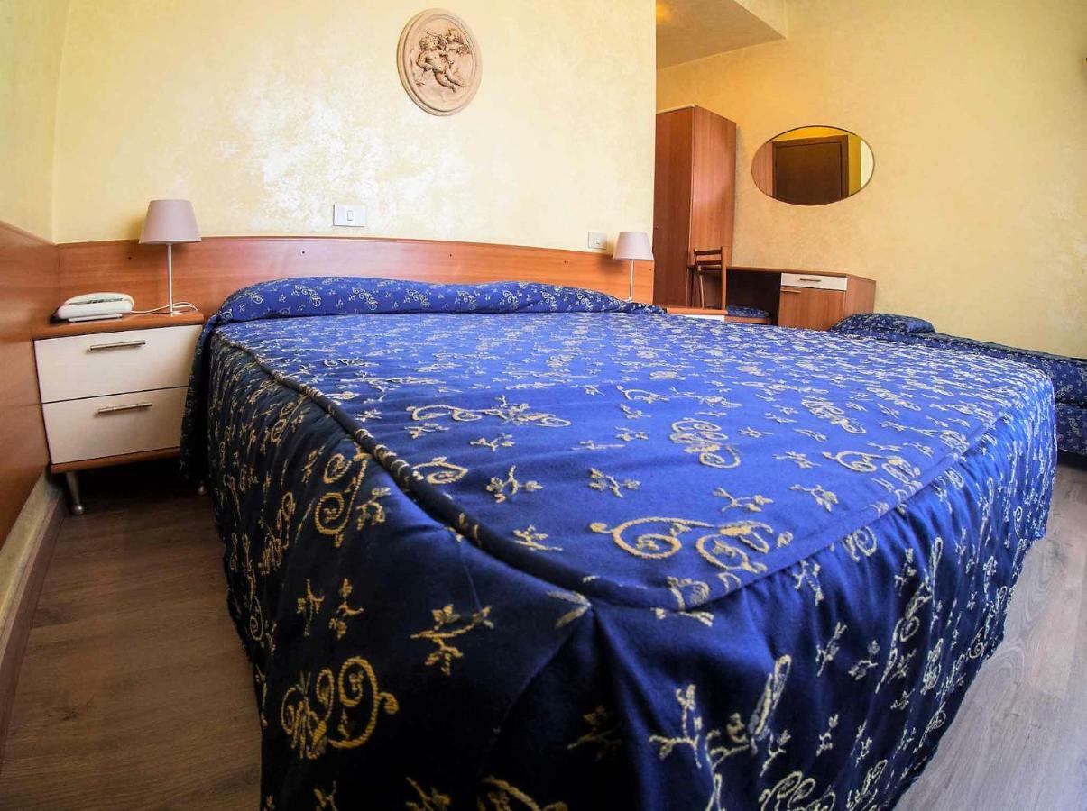 Albergo Dei Leoni Monterotondo  Ngoại thất bức ảnh