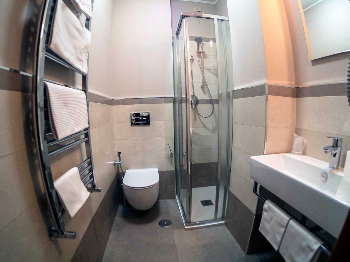 Albergo Dei Leoni Monterotondo  Ngoại thất bức ảnh